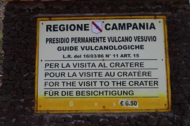 0763 Pompei - Vesuvius.JPG